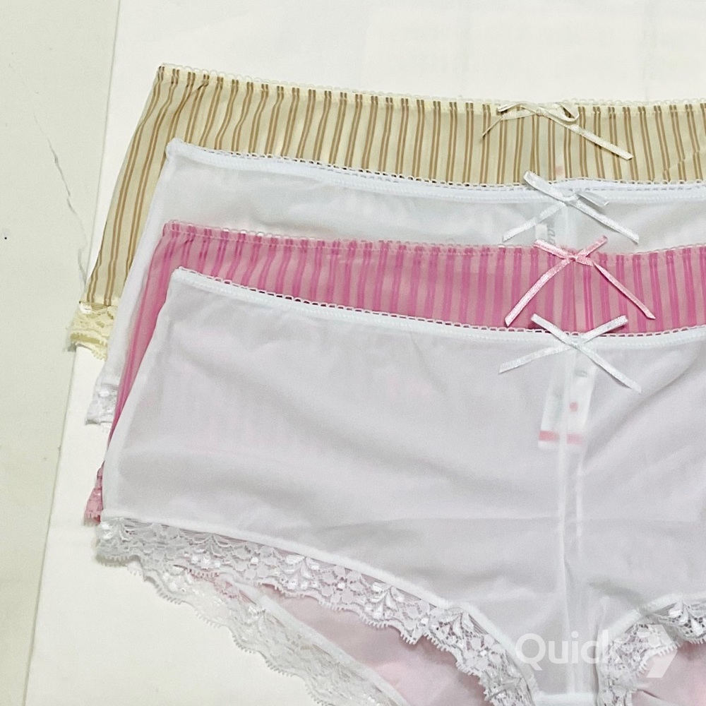 XL - New 4 pieces Stripe Low-Rise Boyshorts